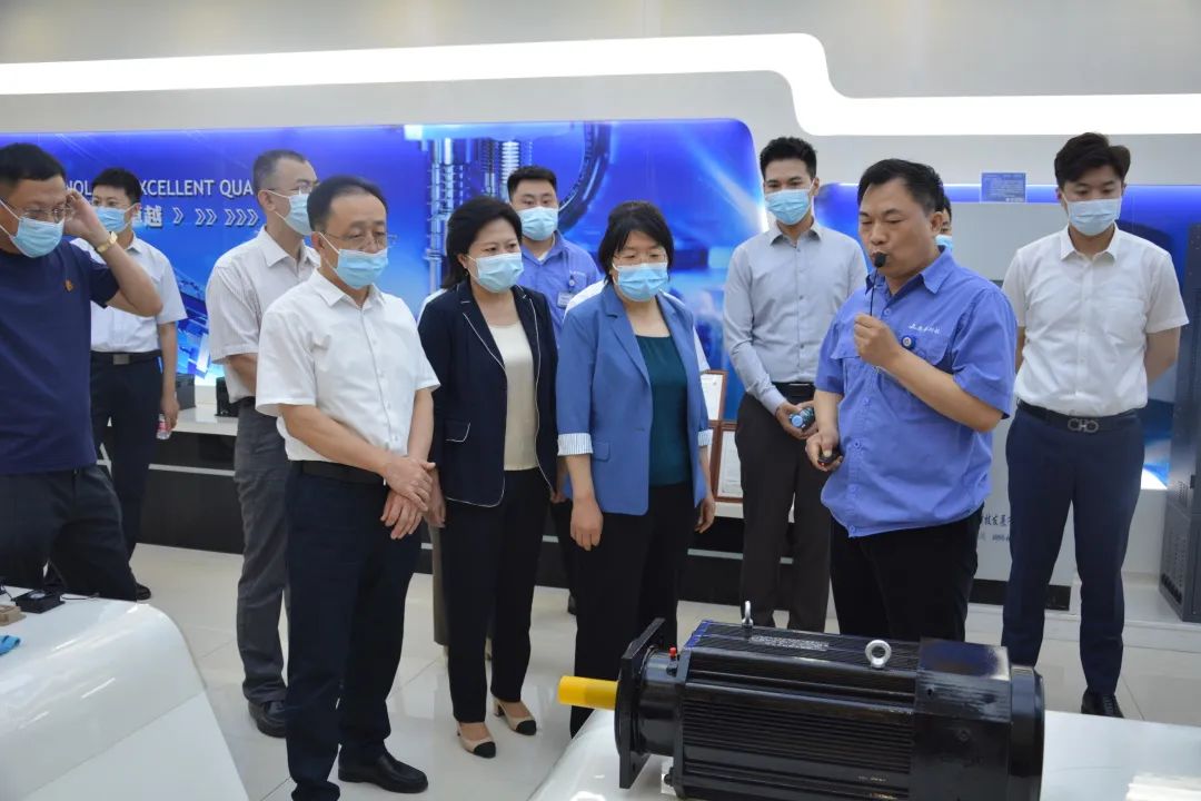 濰坊市市級無(wú)黨派人士議政建言聯(lián)合組蒞臨奧卓科技