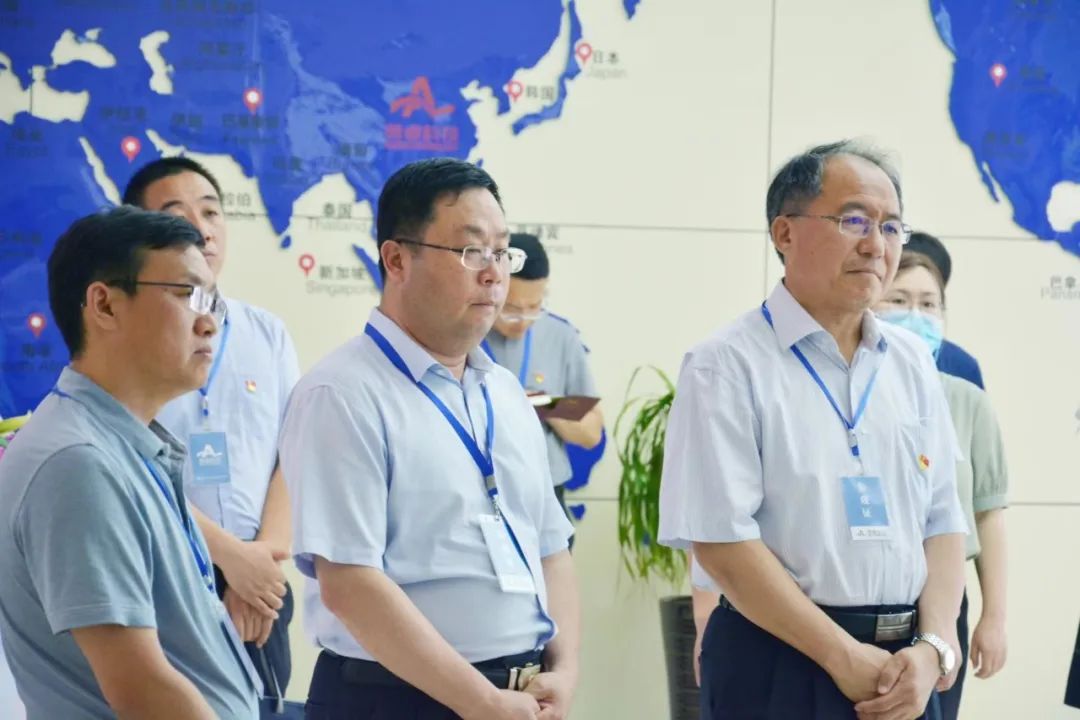 山東工業(yè)技師學(xué)院蒞臨奧卓科技開(kāi)展主題黨日進(jìn)企業(yè)活動(dòng)